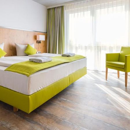Gäufelden Oho Rooms Herrenberg Digital Access Only מראה חיצוני תמונה