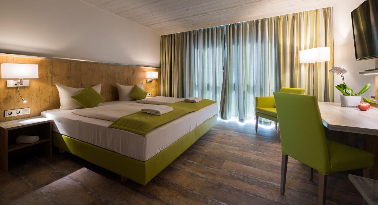 Gäufelden Oho Rooms Herrenberg Digital Access Only מראה חיצוני תמונה